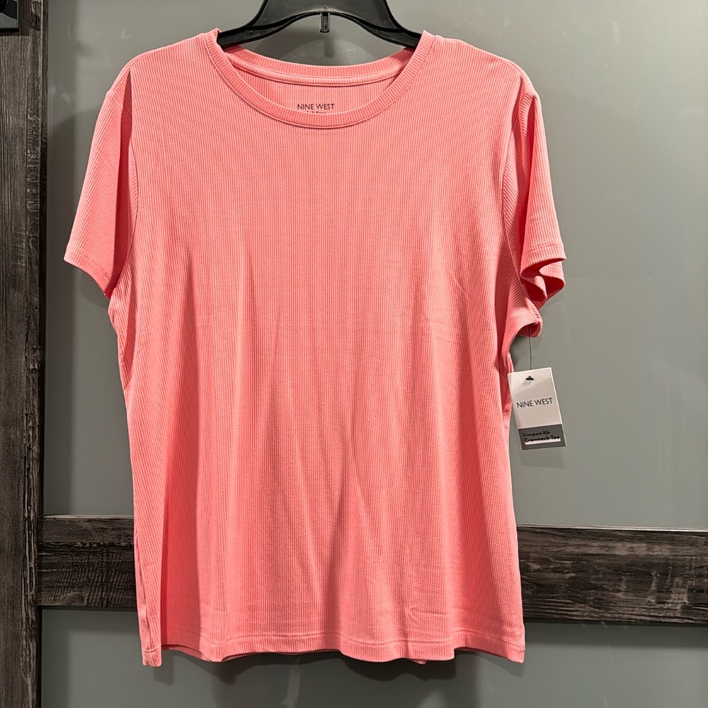 Nine West Soft Spun tee-shirt.  NWT Salmon in color, size XL.